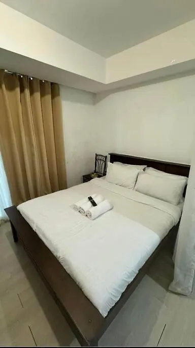 1Br Beach Club Pool View Suite At Azure-Maui Manila Apartment