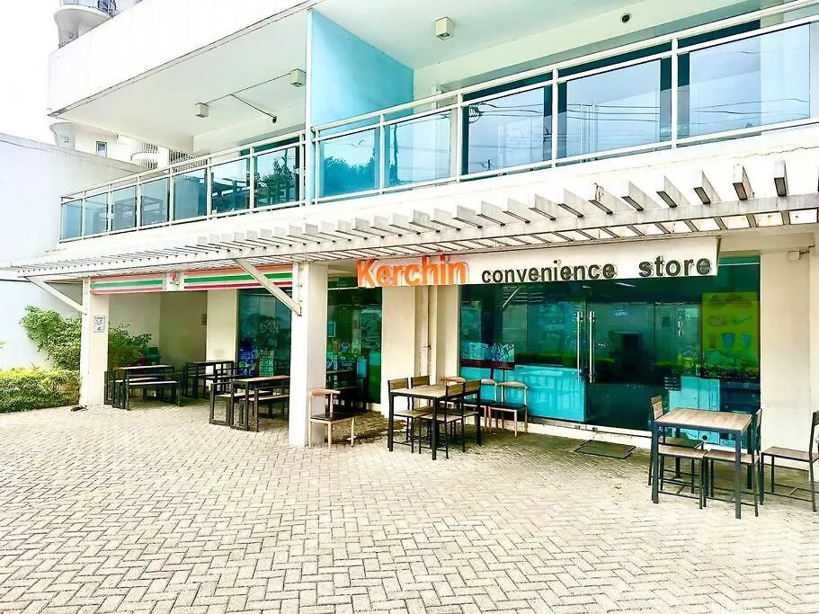 1Br Beach Club Pool View Suite At Azure-Maui Manila Apartment