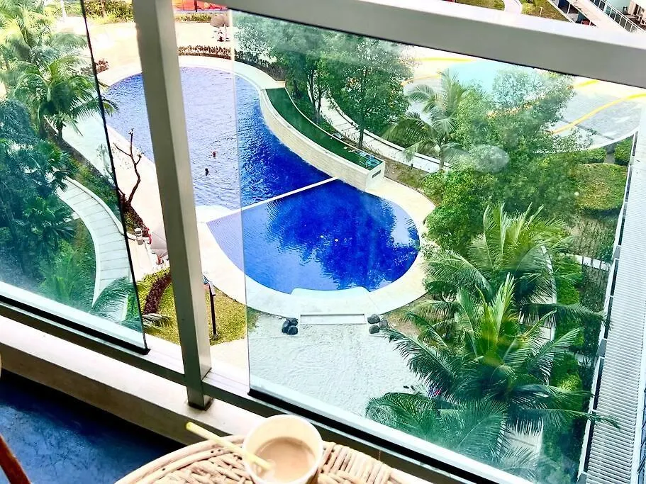 Apartment 1Br Beach Club Pool View Suite At Azure-Maui Manila